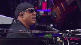 Stevie-Wonder-Overjoyed-Live-Global-Citizens-Concert-2017-Part-4